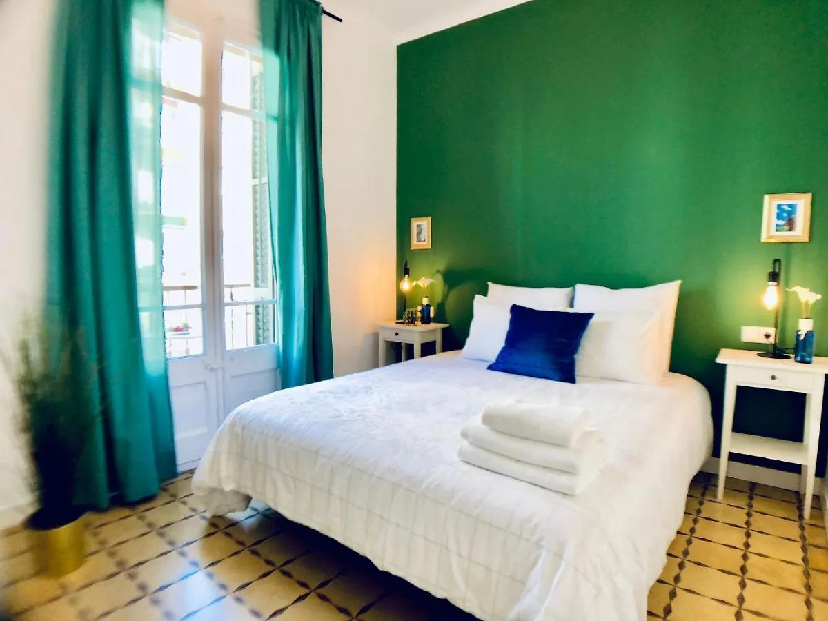 Lepanto Apartments 150M From Sagrada Familia Barcelona
