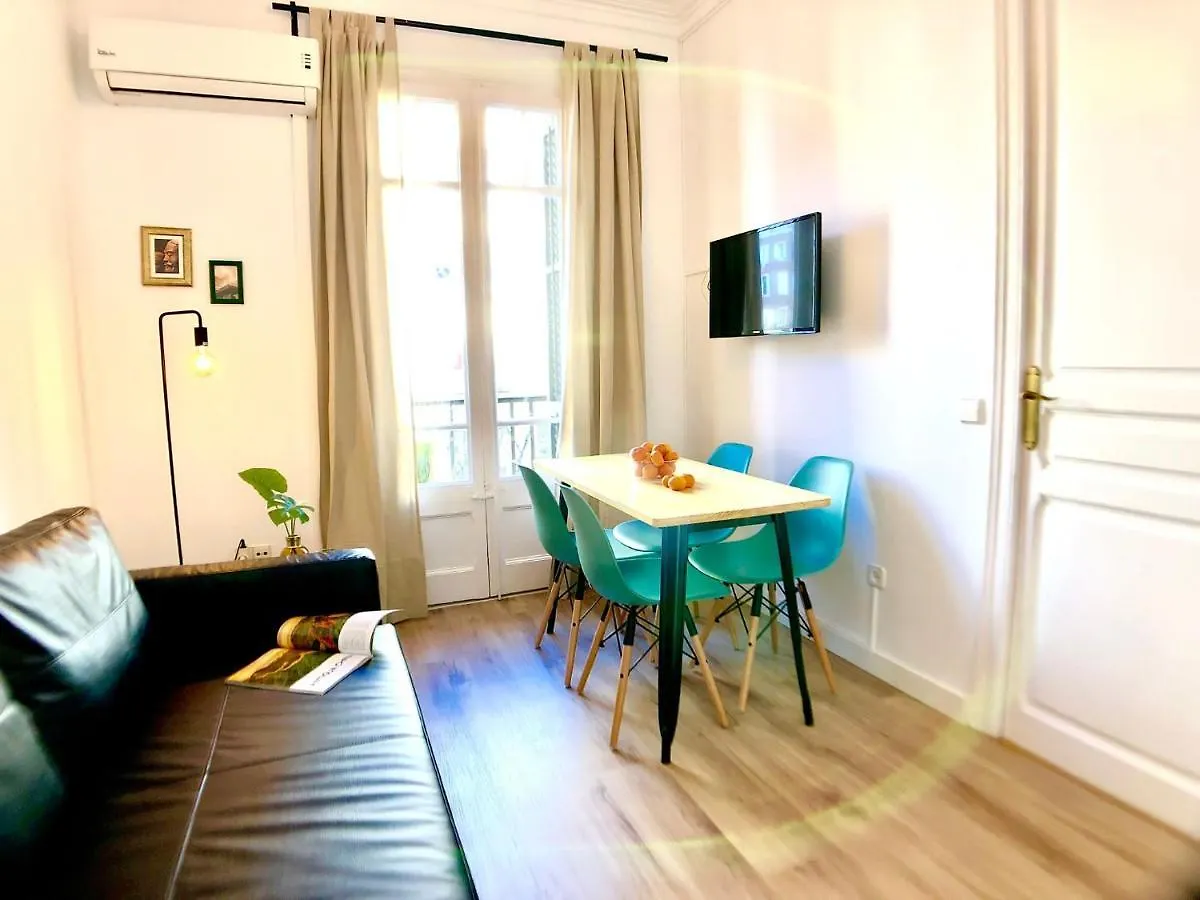 Lepanto Apartments 150M From Sagrada Familia Barcelona